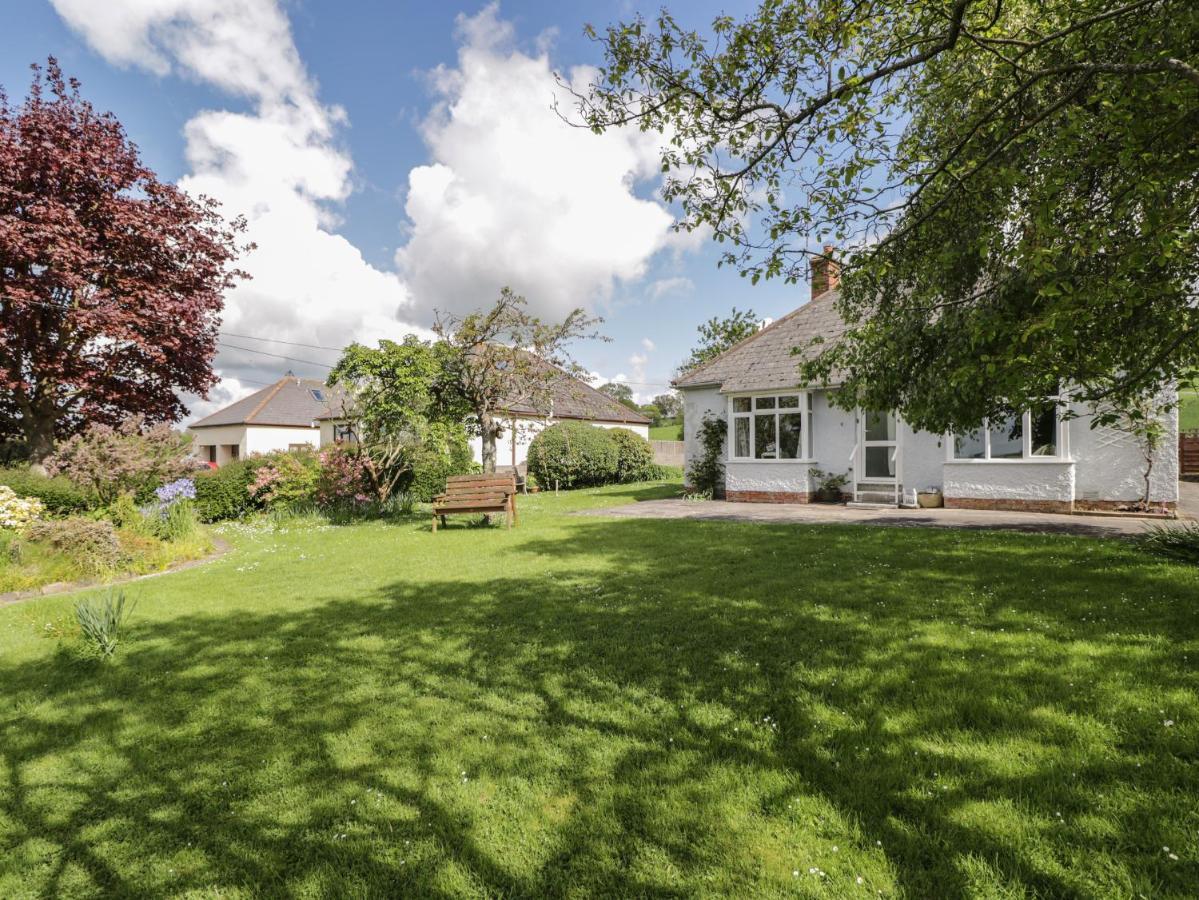 The Anchorage Villa Shepton Mallet Exterior photo